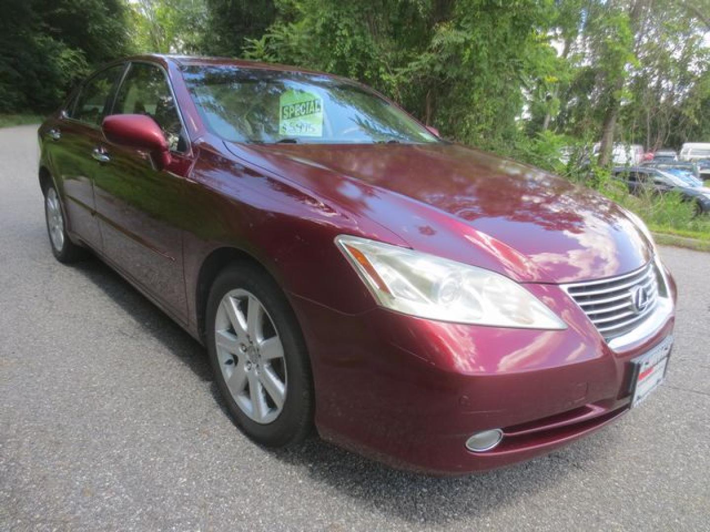 2008 Red /Tan Lexus ES350 (JTHBJ46G682) with an 3.5L v6 engine, Automatic transmission, located at 270 US Route 6, Mahopac, NY, 10541, (845) 621-0895, 41.349022, -73.755280 - Photo#1
