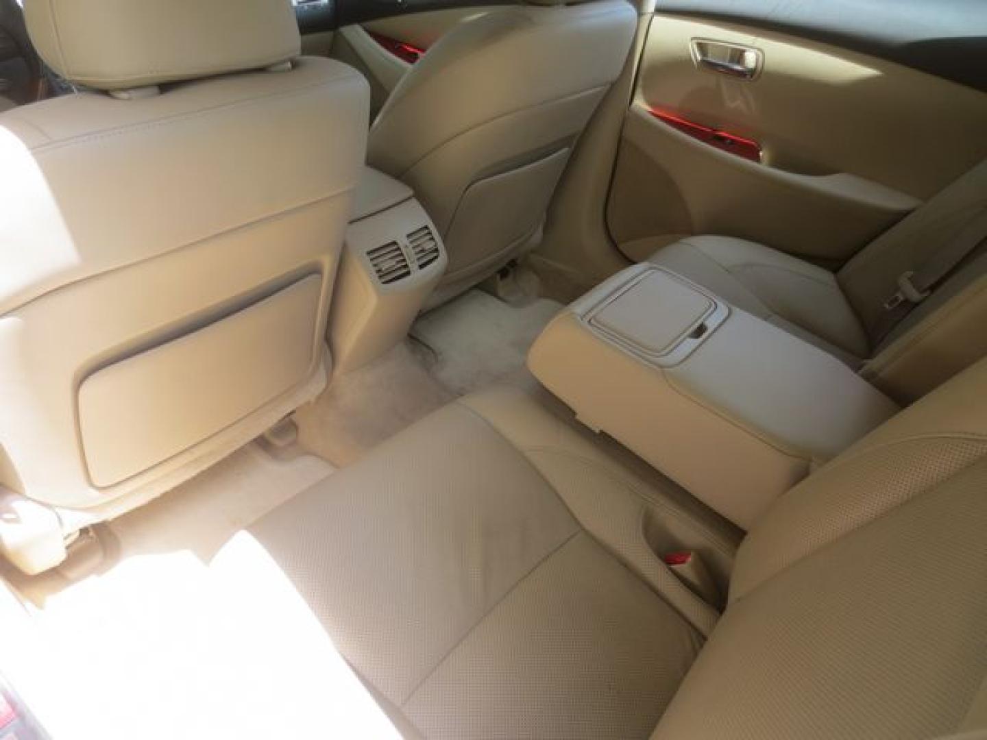 2008 Red /Tan Lexus ES350 (JTHBJ46G682) with an 3.5L v6 engine, Automatic transmission, located at 270 US Route 6, Mahopac, NY, 10541, (845) 621-0895, 41.349022, -73.755280 - Photo#9