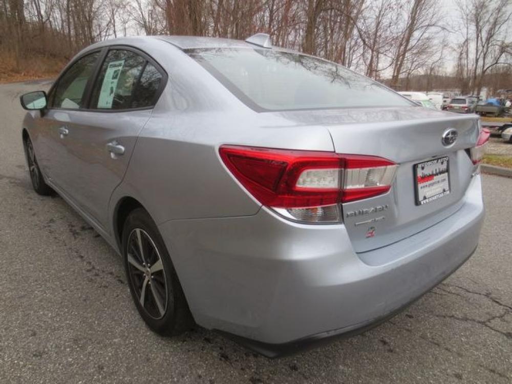 2019 Silver /Black Subaru Impreza Premium (4S3GKAD60K3) with an 2.0L 4cyl engine, Automatic transmission, located at 270 US Route 6, Mahopac, NY, 10541, (845) 621-0895, 41.349022, -73.755280 - Photo #4