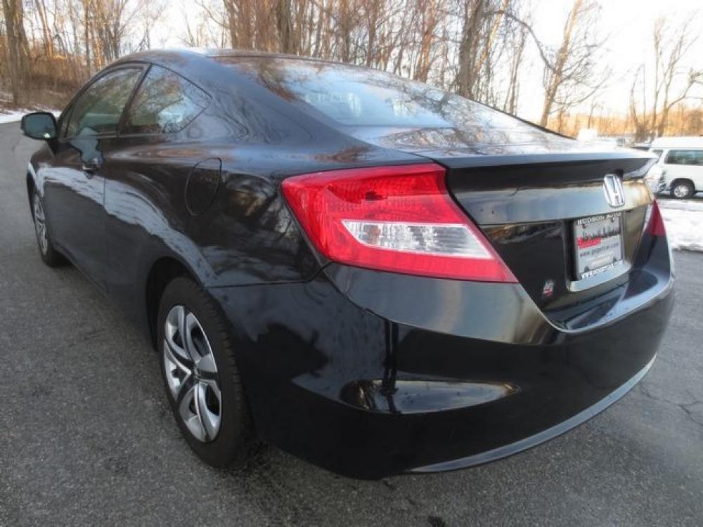 2013 Black /Black Honda Civic LX (2HGFG3B54DH) with an 1.8L 4cyl engine, Automatic transmission, located at 270 US Route 6, Mahopac, NY, 10541, (845) 621-0895, 41.349022, -73.755280 - Photo #4
