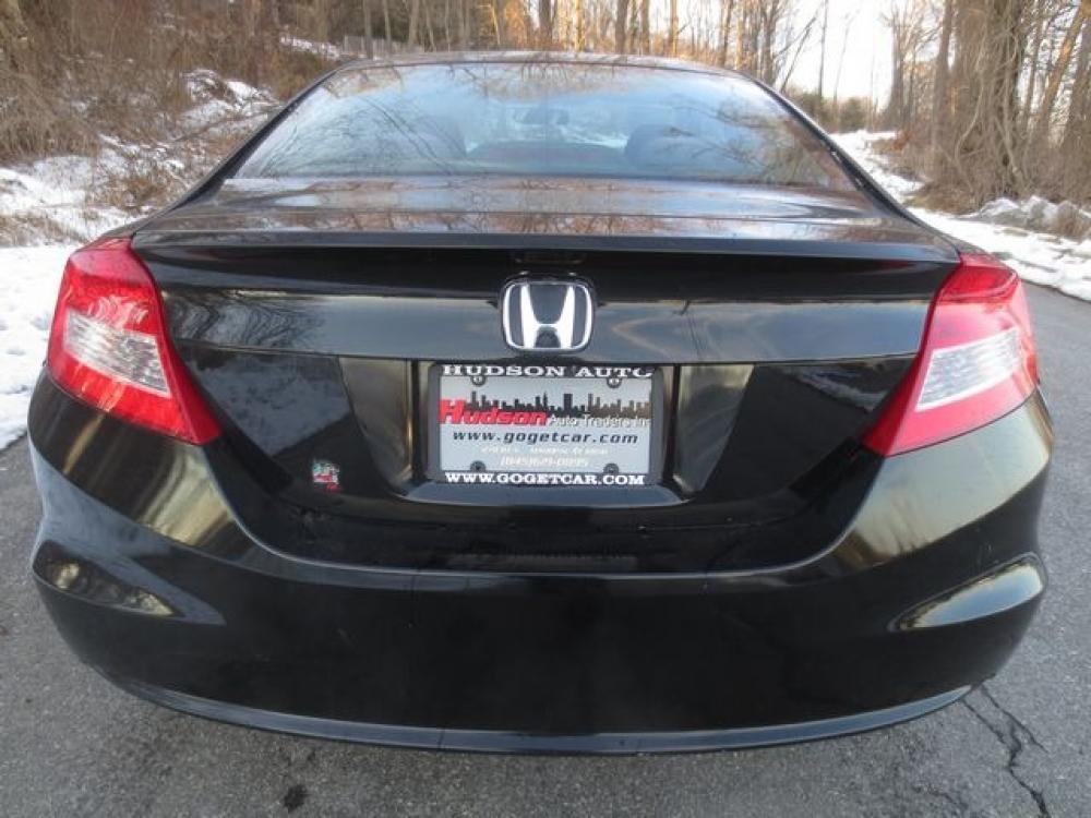 2013 Black /Black Honda Civic LX (2HGFG3B54DH) with an 1.8L 4cyl engine, Automatic transmission, located at 270 US Route 6, Mahopac, NY, 10541, (845) 621-0895, 41.349022, -73.755280 - Photo #5