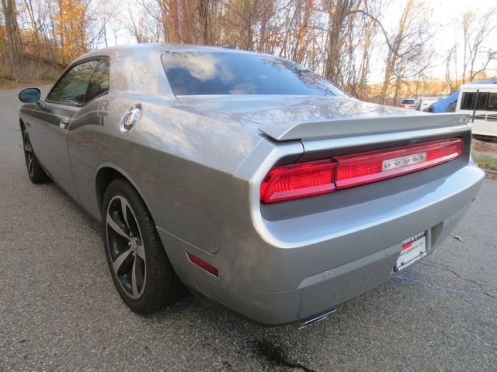 2013 Gray Dodge Challenger R/T (2C3CDYBT5DH) with an 5.7L V8 OHV 16V engine, 6 SPEED MANUAL transmission, located at 270 US Route 6, Mahopac, NY, 10541, (845) 621-0895, 41.349022, -73.755280 - Photo #4