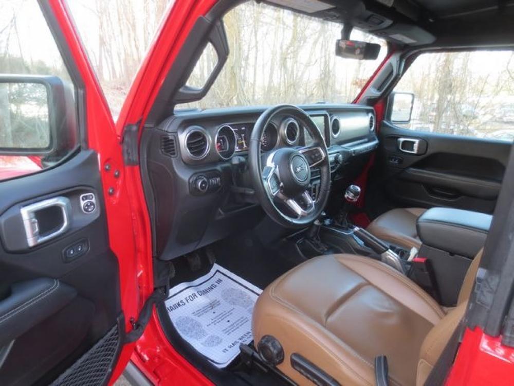 2020 Red Jeep Wrangler Rubicon (1C4HJXCG5LW) with an 3.6L V6 DOHC 24V FFV engine, 6 SPEED MANUAL transmission, located at 270 US Route 6, Mahopac, NY, 10541, (845) 621-0895, 41.349022, -73.755280 - Photo #9
