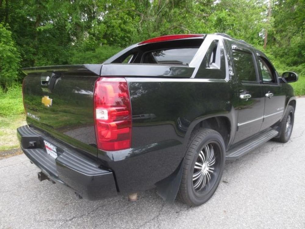 2012 Black /Black Chevrolet Avalanche LTZ (3GNTKGE74CG) with an 5.3L v8 engine, Automatic transmission, located at 270 US Route 6, Mahopac, NY, 10541, (845) 621-0895, 41.349022, -73.755280 - Photo #3
