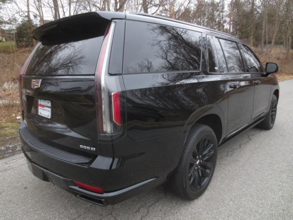 2021 Black /Black Cadillac Escalade ESV Sport AWD (1GYS4PKT4MR) with an 3.0L V6 DOHC 16V TURBO DIESEL engine, 10A transmission, located at 270 US Route 6, Mahopac, NY, 10541, (845) 621-0895, 41.349022, -73.755280 - Photo #3