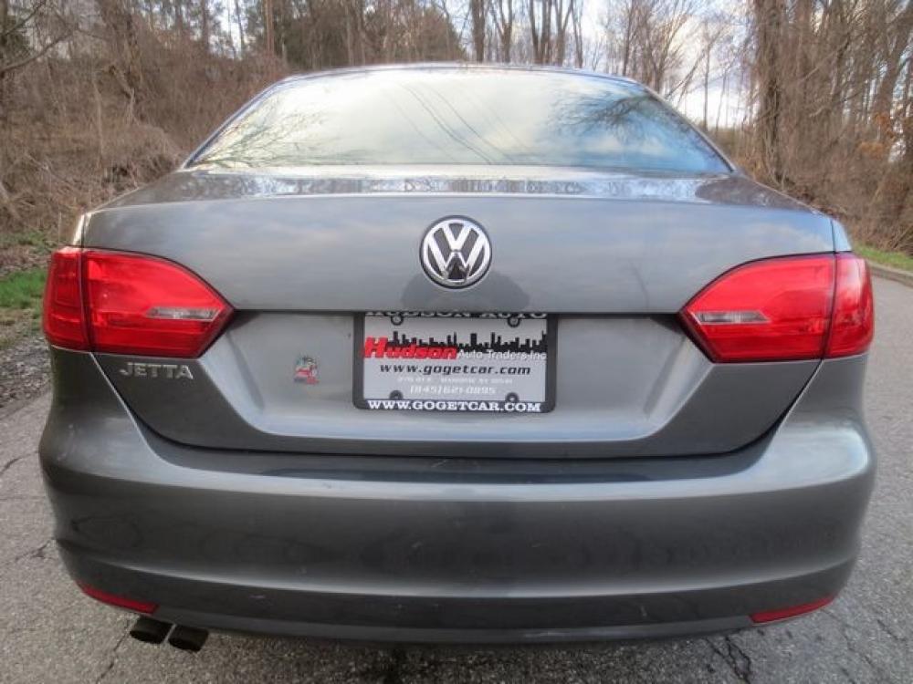 2013 Gray /Gray Volkswagen Jetta S (3VW2K7AJ7DM) with an 2.0 4cyl engine, Automatic transmission, located at 270 US Route 6, Mahopac, NY, 10541, (845) 621-0895, 41.349022, -73.755280 - Photo #5