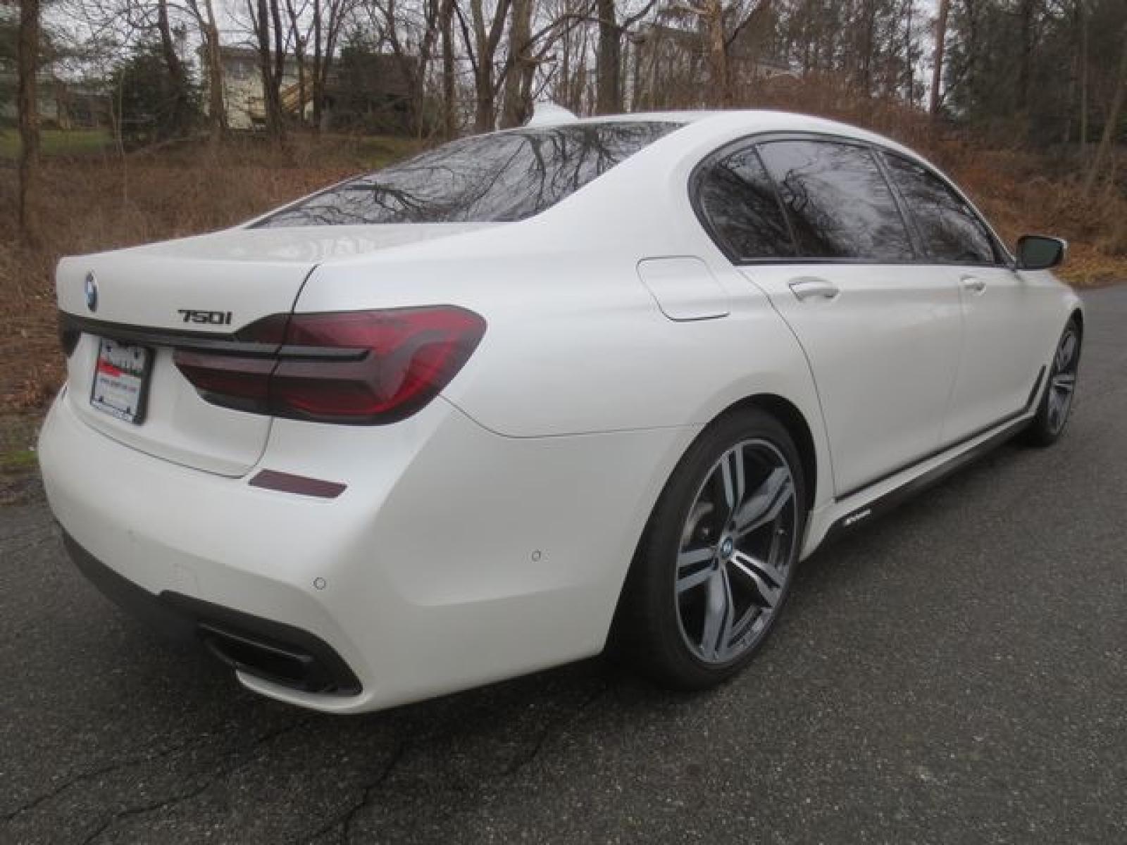 2016 White /Brown BMW 7-Series 750i xDrive (WBA7F2C5XGG) with an 4.4L V8 DOHC 32V engine, 8A transmission, located at 270 US Route 6, Mahopac, NY, 10541, (845) 621-0895, 41.349022, -73.755280 - Photo #3