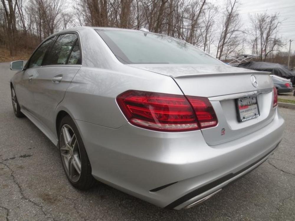 2014 Silver /Black Mercedes Benz E-350 4matic (WDDHF8JB1EA) with an 3.5L v6 engine, Automatic transmission, located at 270 US Route 6, Mahopac, NY, 10541, (845) 621-0895, 41.349022, -73.755280 - Photo #4