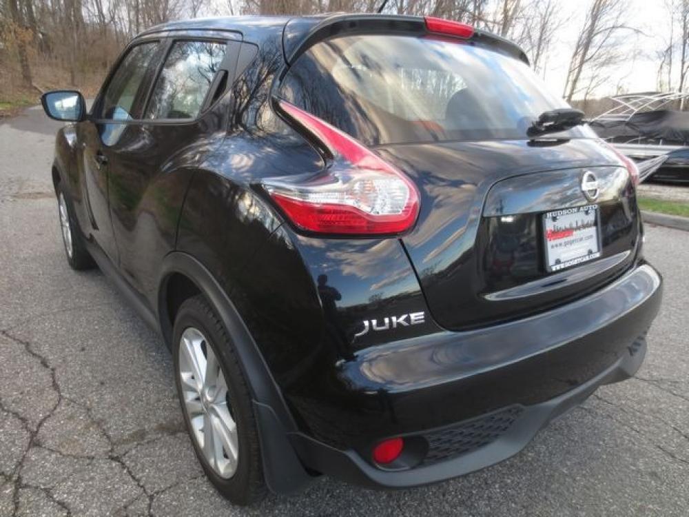 2016 Black /Black Nissan Juke S AWD (JN8AF5MV5GT) with an 1.6L L4 DOHC 16V engine, Automatic transmission, located at 270 US Route 6, Mahopac, NY, 10541, (845) 621-0895, 41.349022, -73.755280 - Photo #4