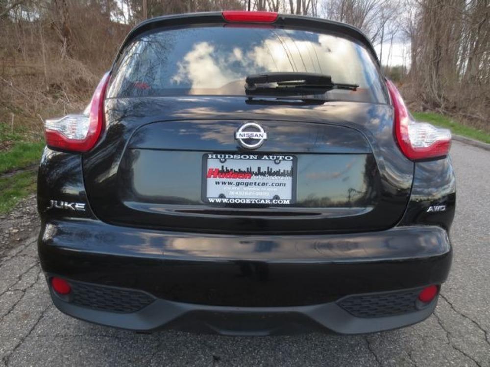 2016 Black /Black Nissan Juke S AWD (JN8AF5MV5GT) with an 1.6L L4 DOHC 16V engine, Automatic transmission, located at 270 US Route 6, Mahopac, NY, 10541, (845) 621-0895, 41.349022, -73.755280 - Photo #5