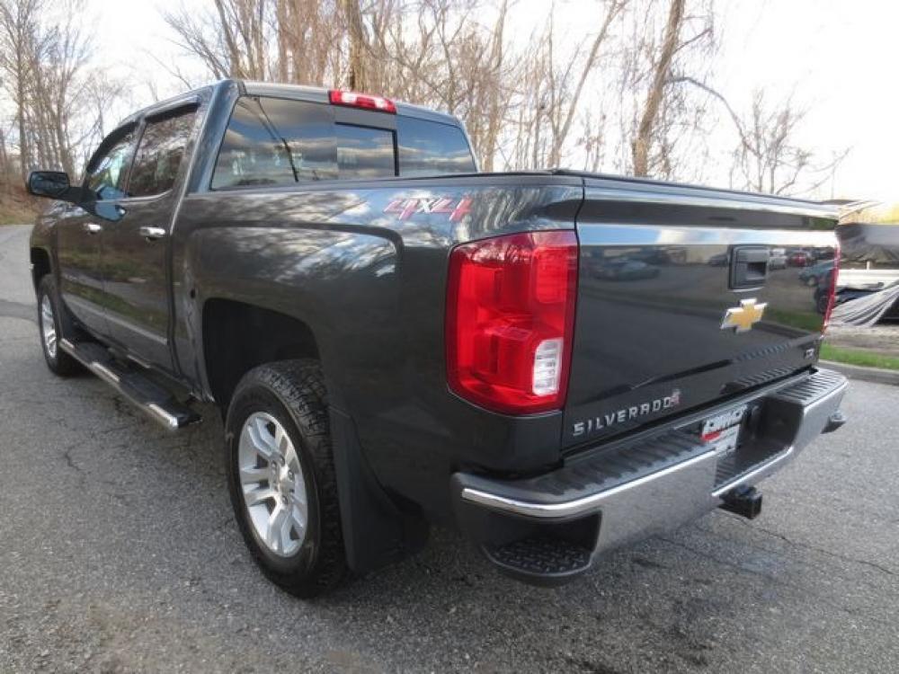 2018 Gray /Black Chevrolet Silverado 1500 LTZ Crew Cab 4WD (3GCUKSEC2JG) with an 5.3L V8 OHV 16V engine, Automatic transmission, located at 270 US Route 6, Mahopac, NY, 10541, (845) 621-0895, 41.349022, -73.755280 - Photo #4