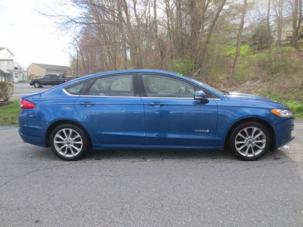 2017 Blue /Black Ford Fusion Hybrid se (3FA6P0LU6HR) with an 2.0L 4cyl Hybrid engine, Automatic transmission, located at 270 US Route 6, Mahopac, NY, 10541, (845) 621-0895, 41.349022, -73.755280 - Photo #10