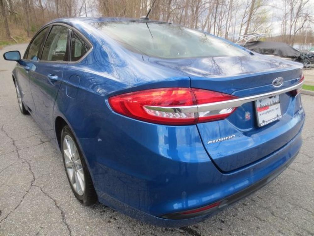 2017 Blue /Black Ford Fusion Hybrid se (3FA6P0LU6HR) with an 2.0L 4cyl Hybrid engine, Automatic transmission, located at 270 US Route 6, Mahopac, NY, 10541, (845) 621-0895, 41.349022, -73.755280 - Photo #4