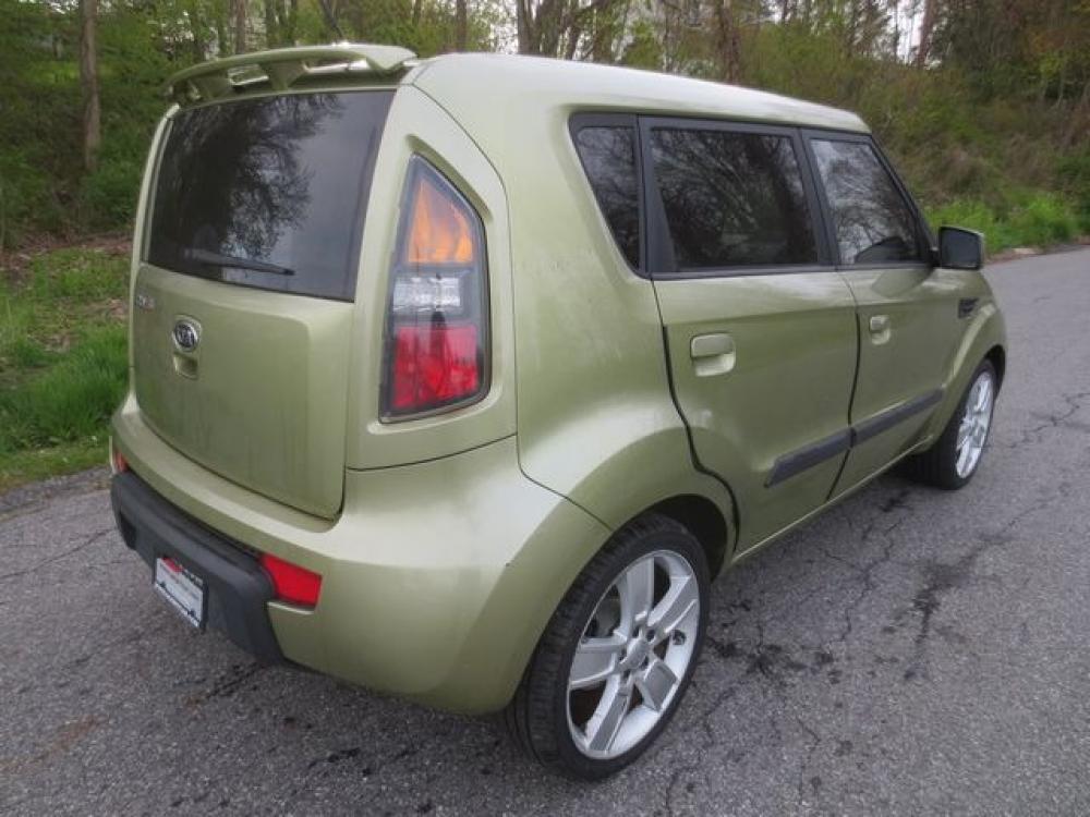 2010 Green /Gray Kia Soul (KNDJT2A28A7) with an 2.0L 4cyl engine, Automatic transmission, located at 270 US Route 6, Mahopac, NY, 10541, (845) 621-0895, 41.349022, -73.755280 - Photo #3