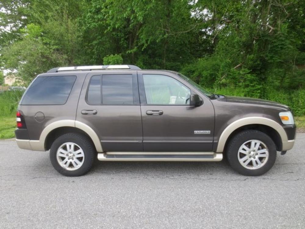 2006 Brown /Tan Ford Explorer Eddie Bauer 4.0L 4WD (1FMEU74E36U) with an 4.0L V6 SOHC 16V engine, 5-Speed Automatic Overdrive transmission, located at 270 US Route 6, Mahopac, NY, 10541, (845) 621-0895, 41.349022, -73.755280 - Photo #12
