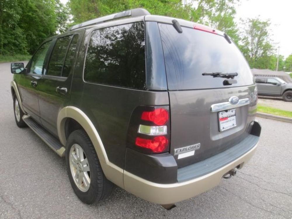 2006 Brown /Tan Ford Explorer Eddie Bauer 4.0L 4WD (1FMEU74E36U) with an 4.0L V6 SOHC 16V engine, 5-Speed Automatic Overdrive transmission, located at 270 US Route 6, Mahopac, NY, 10541, (845) 621-0895, 41.349022, -73.755280 - Photo #4