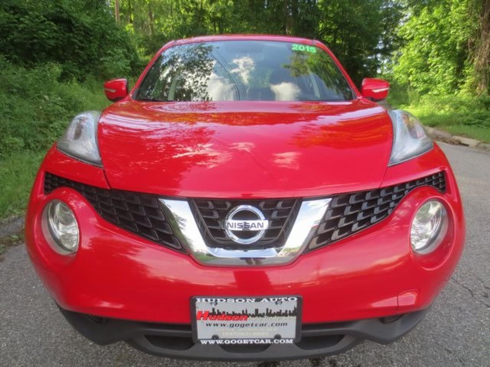 2015 Red /Black Nissan Juke S AWD (JN8AF5MV5FT) with an 1.6L L4 DOHC 16V engine, Automatic transmission, located at 270 US Route 6, Mahopac, NY, 10541, (845) 621-0895, 41.349022, -73.755280 - Photo #2