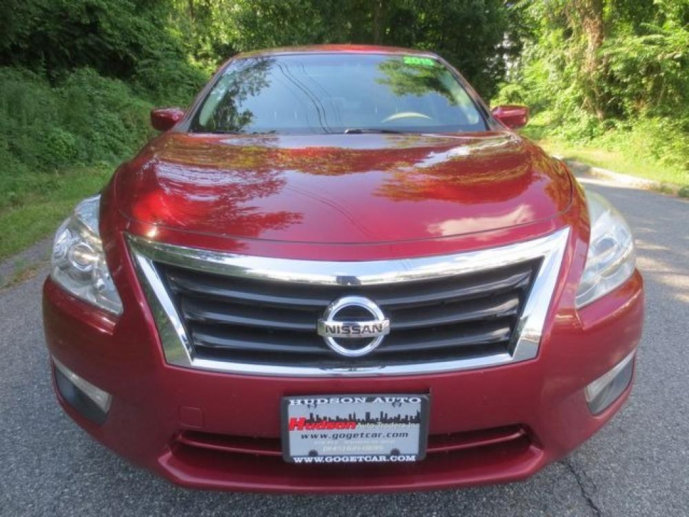 2015 Red /Tan Nissan Altima 2.5 S (1N4AL3AP4FC) with an 2.5L L4 DOHC 16V engine, Automatic transmission, located at 270 US Route 6, Mahopac, NY, 10541, (845) 621-0895, 41.349022, -73.755280 - Photo #2