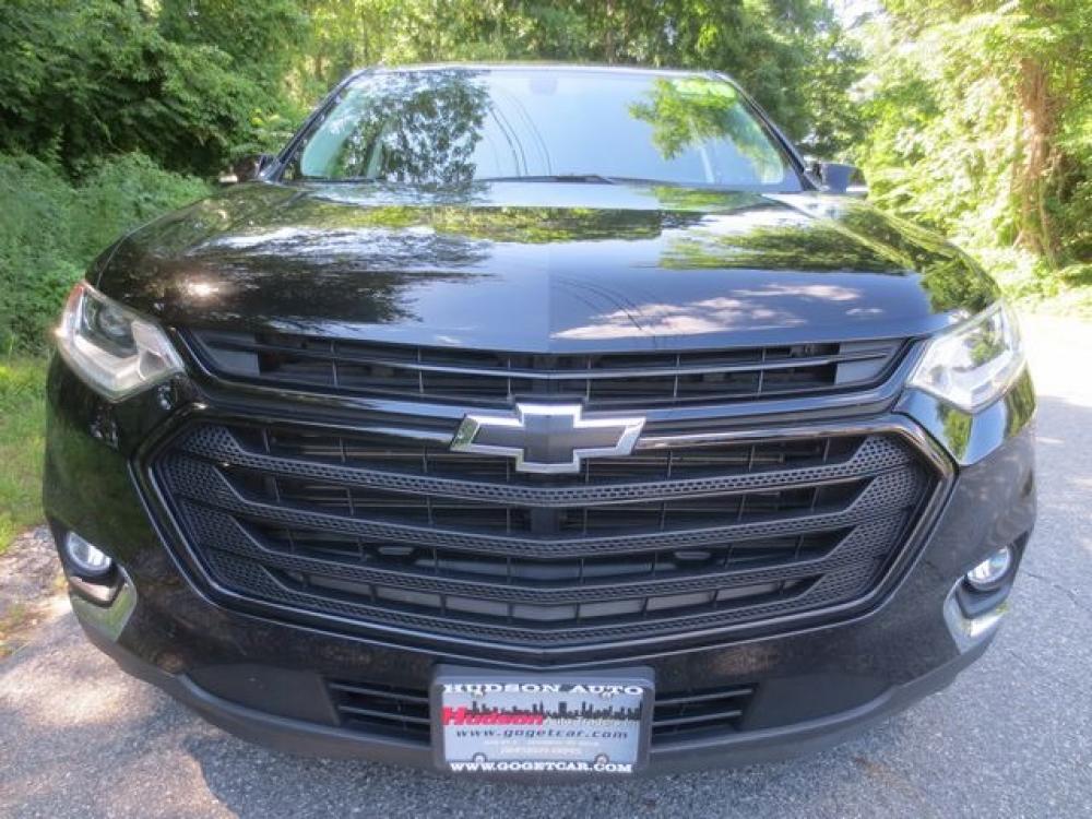 2019 Black /Black Chevrolet Traverse LT Cloth AWD (1GNEVGKW9KJ) with an 3.6L V6 DOHC 24V engine, Automatic transmission, located at 270 US Route 6, Mahopac, NY, 10541, (845) 621-0895, 41.349022, -73.755280 - Photo #2
