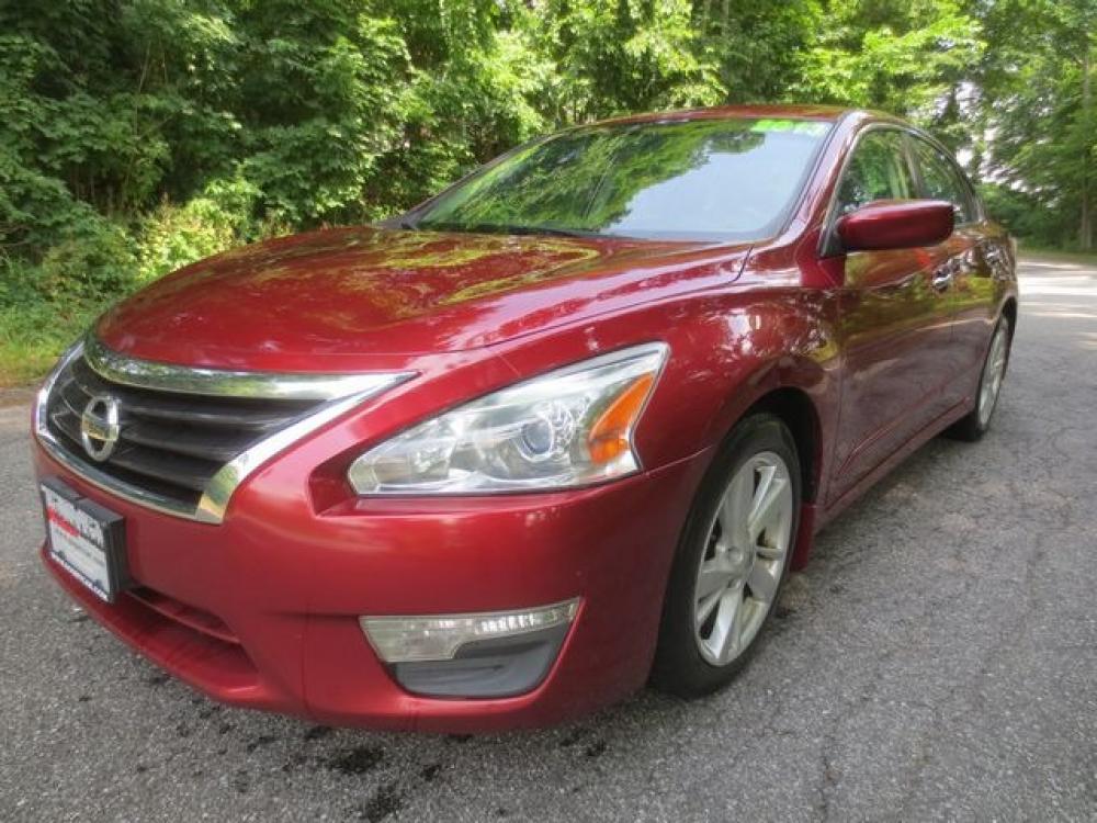 2013 Red /Black Nissan Altima 2.5 S (1N4AL3AP7DC) with an 2.5L L4 DOHC 16V engine, Automatic transmission, located at 270 US Route 6, Mahopac, NY, 10541, (845) 621-0895, 41.349022, -73.755280 - Photo #0