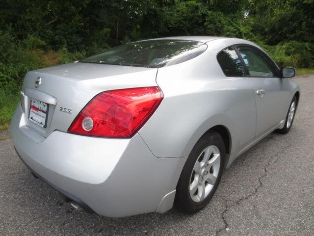 2009 Silver /Black Nissan Altima 2.5 S Coupe (1N4AL24E69C) with an 2.5L L4 DOHC 16V engine, Automatic transmission, located at 270 US Route 6, Mahopac, NY, 10541, (845) 621-0895, 41.349022, -73.755280 - Photo #3