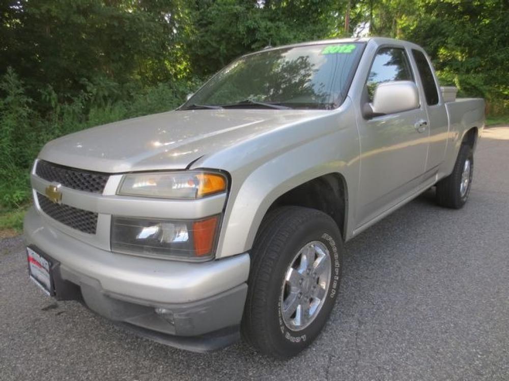 2012 Gray /Gray Chevrolet Colorado 1LT Ext. Cab 4WD (1GCJTCFE6C8) with an 3.7L L5 DOHC 20V engine, 4-Speed Automatic transmission, located at 270 US Route 6, Mahopac, NY, 10541, (845) 621-0895, 41.349022, -73.755280 - Photo #0