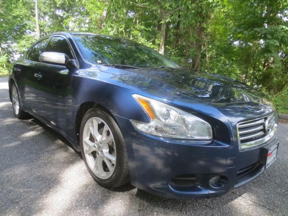 2014 Blue /Black Nissan Maxima SV (1N4AA5APXEC) with an 3.5L V6 DOHC 24V engine, Automatic transmission, located at 270 US Route 6, Mahopac, NY, 10541, (845) 621-0895, 41.349022, -73.755280 - Photo #1