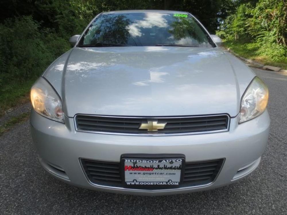 2009 Silver /Black Chevrolet Impala LT (2G1WT57N691) with an 3.5L V6 OHV 12V engine, 4-Speed Automatic Overdrive transmission, located at 270 US Route 6, Mahopac, NY, 10541, (845) 621-0895, 41.349022, -73.755280 - Photo #2