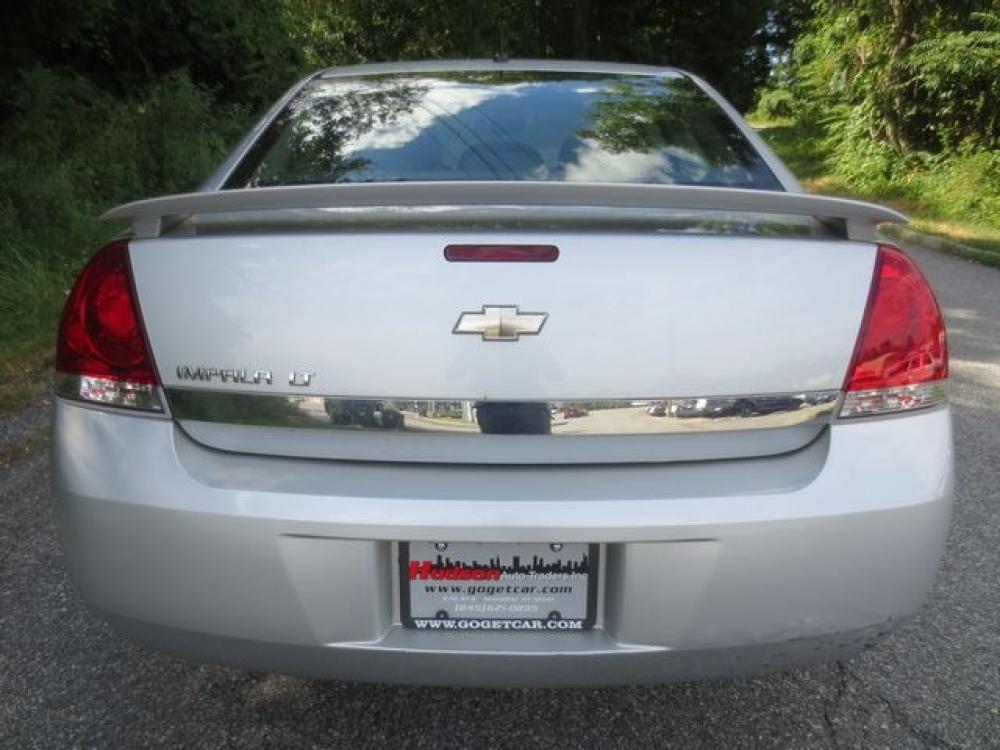 2009 Silver /Black Chevrolet Impala LT (2G1WT57N691) with an 3.5L V6 OHV 12V engine, 4-Speed Automatic Overdrive transmission, located at 270 US Route 6, Mahopac, NY, 10541, (845) 621-0895, 41.349022, -73.755280 - Photo #5