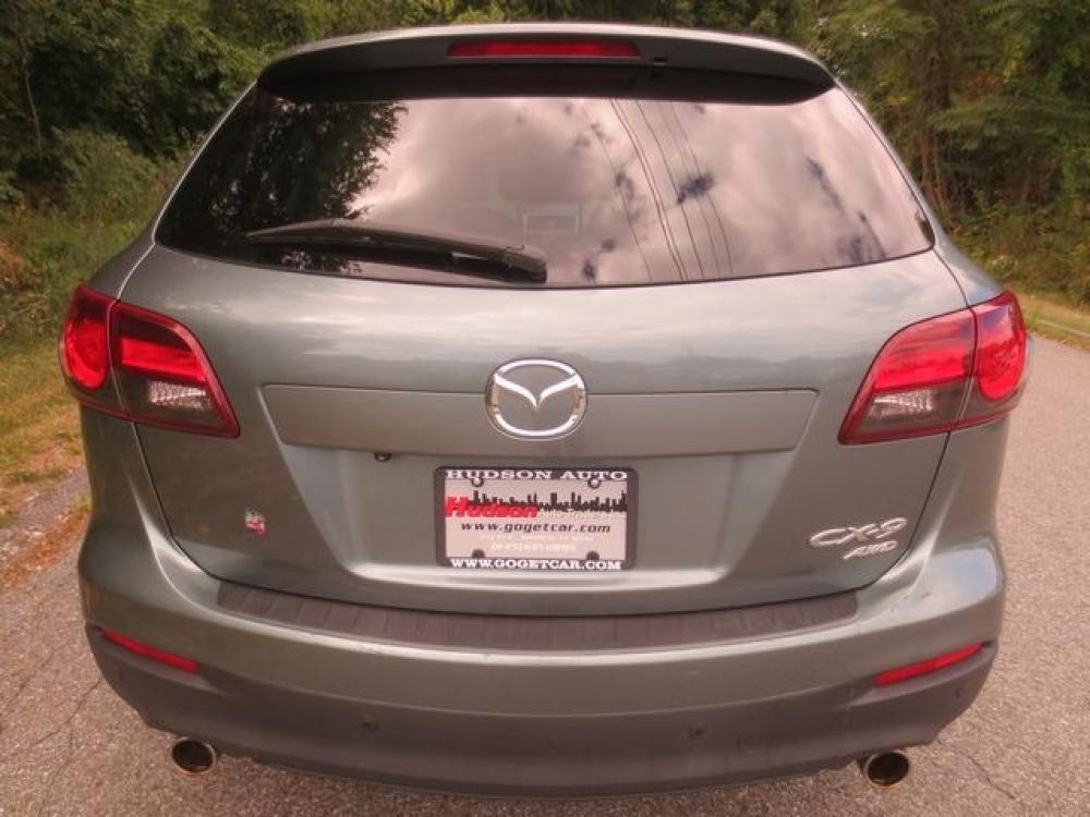 2013 Gray /Black Mazda CX-9 Touring AWD (JM3TB3CV9D0) with an 3.7L V6 DOHC 24V engine, 6-Speed Automatic transmission, located at 270 US Route 6, Mahopac, NY, 10541, (845) 621-0895, 41.349022, -73.755280 - Photo #5