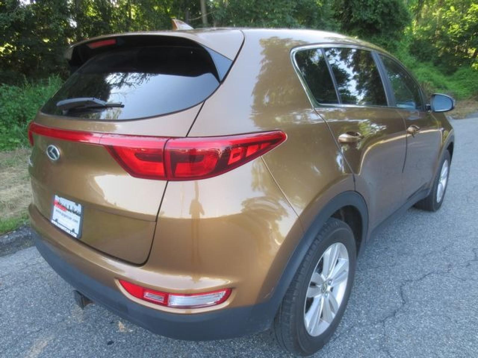 2017 Tan /Black Kia Sportage LX AWD (KNDPMCAC4H7) with an 2.4L V6 DOHC 24V engine, 6A transmission, located at 270 US Route 6, Mahopac, NY, 10541, (845) 621-0895, 41.349022, -73.755280 - Photo #3