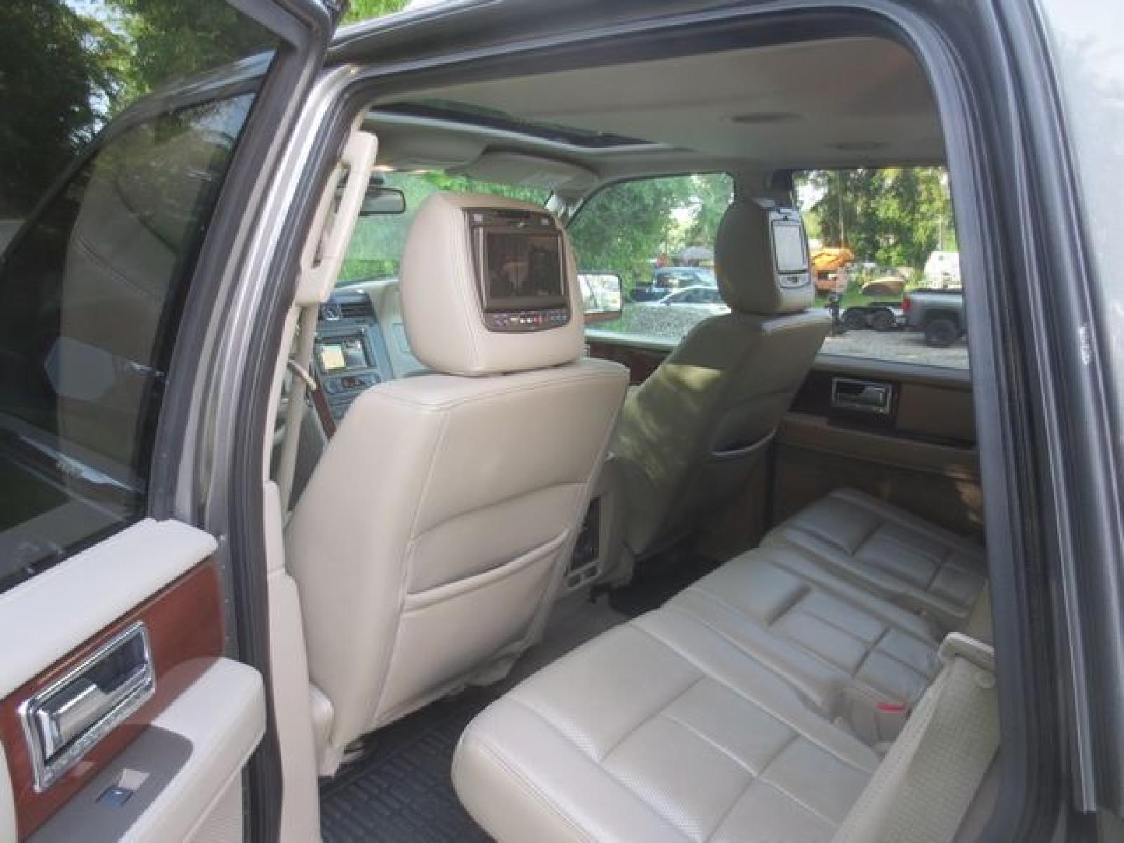 2012 Gray /Tan Lincoln Navigator 4WD (5LMJJ2J54CE) with an 5.4L V8 SOHC 24V engine, 6-Speed Automatic transmission, located at 270 US Route 6, Mahopac, NY, 10541, (845) 621-0895, 41.349022, -73.755280 - Photo #9