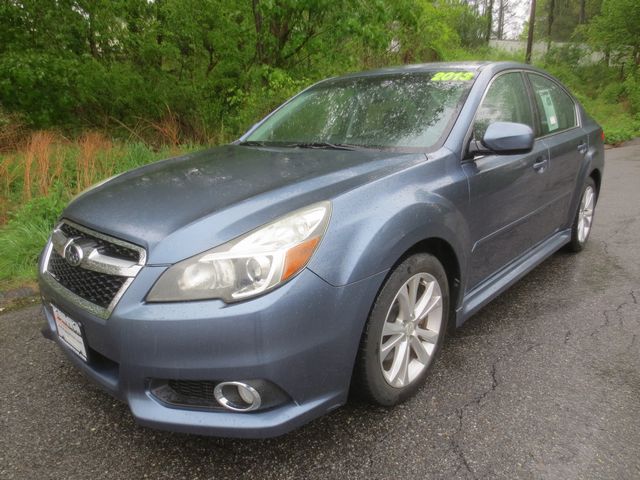 photo of 2013 Subaru Legacy 3.6R Limited