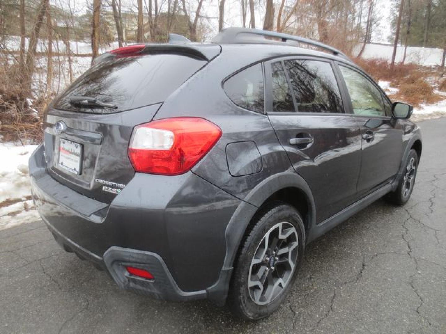 2016 Black /Black Subaru XV Crosstrek 2.0i Premium PZEV CVT (JF2GPADC8G8) with an 2.0L L4 DOHC 16V engine, Automatic transmission, located at 270 US Route 6, Mahopac, NY, 10541, (845) 621-0895, 41.349022, -73.755280 - Photo#3