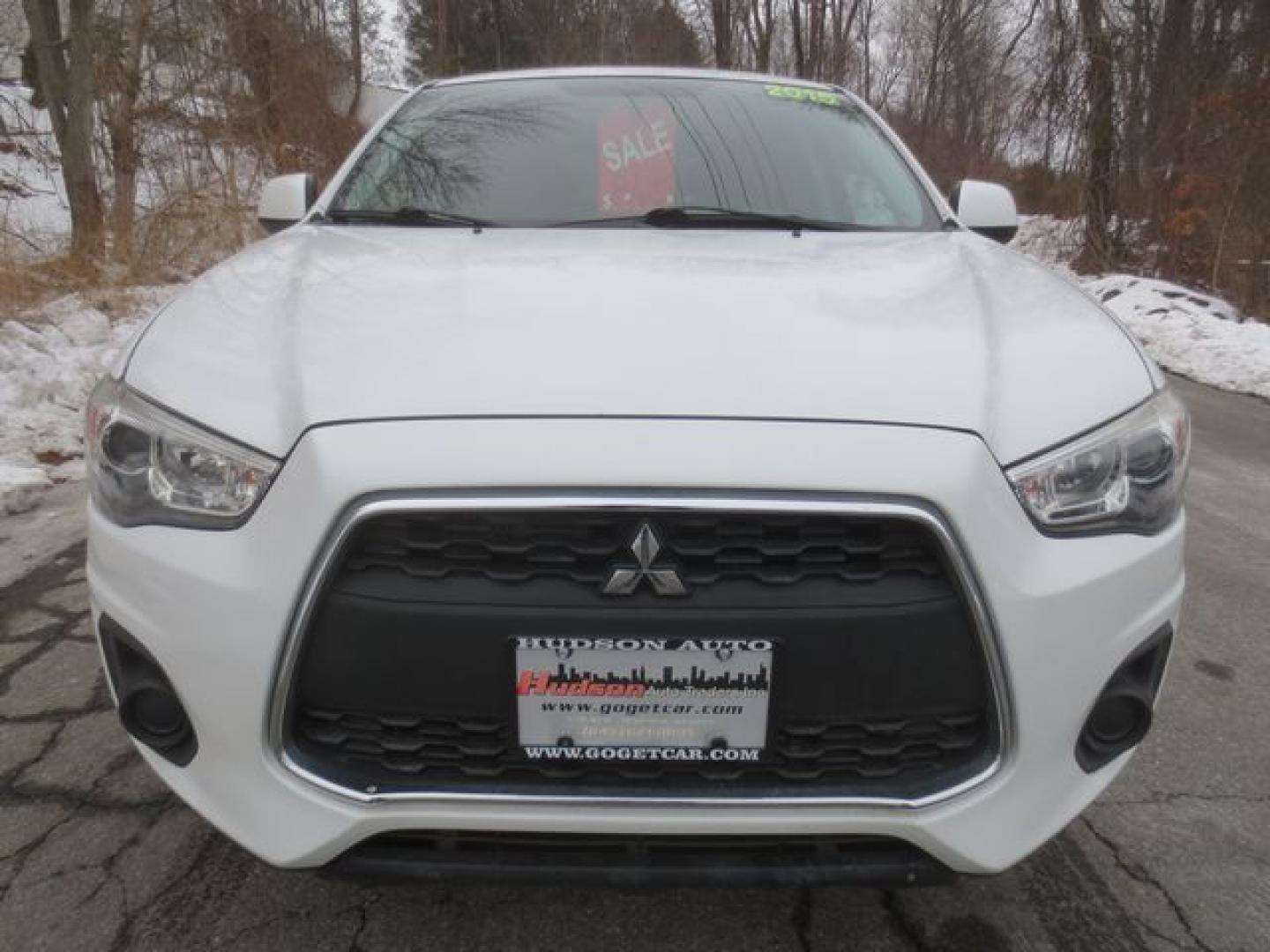2015 White /Black Mitsubishi Outlander Sport ES (4A4AR3AW4FE) with an 2.4L L4 DOHC 16V engine, Automatic transmission, located at 270 US Route 6, Mahopac, NY, 10541, (845) 621-0895, 41.349022, -73.755280 - Photo#11