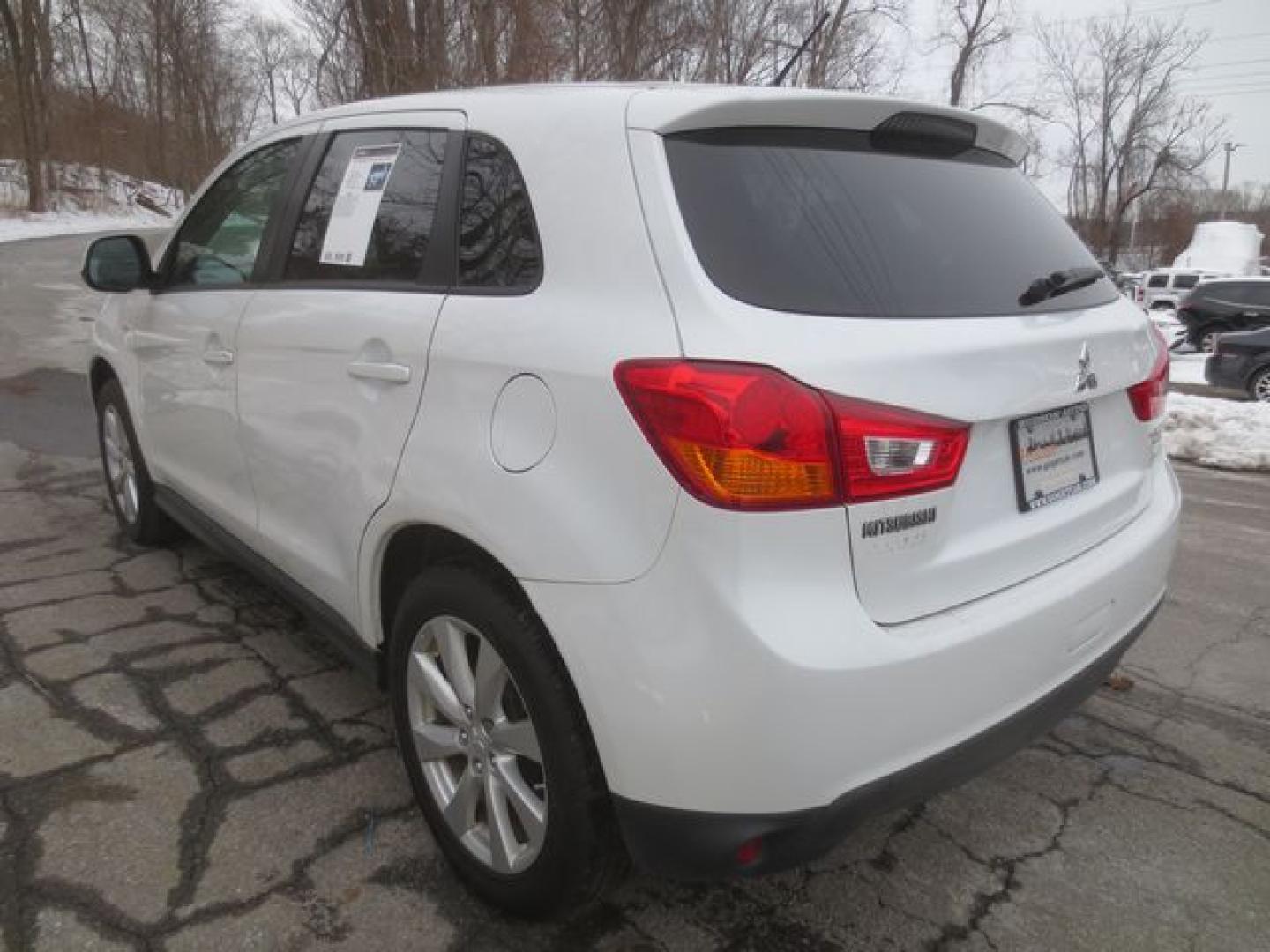 2015 White /Black Mitsubishi Outlander Sport ES (4A4AR3AW4FE) with an 2.4L L4 DOHC 16V engine, Automatic transmission, located at 270 US Route 6, Mahopac, NY, 10541, (845) 621-0895, 41.349022, -73.755280 - Photo#14