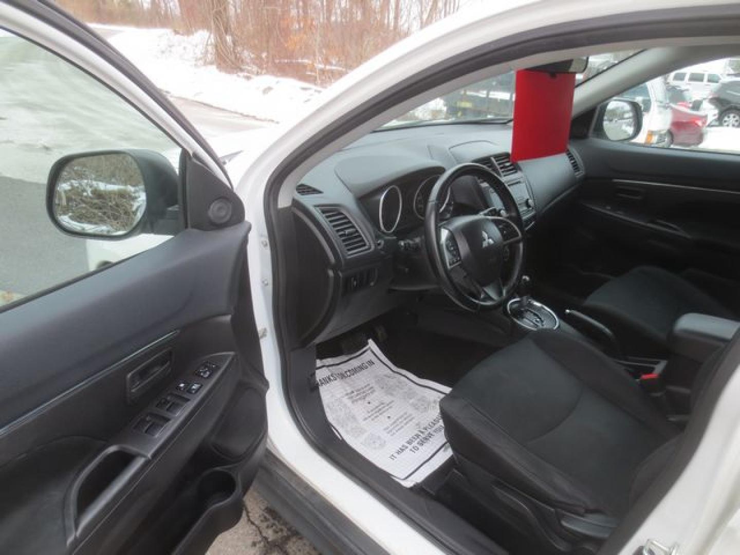 2015 White /Black Mitsubishi Outlander Sport ES (4A4AR3AW4FE) with an 2.4L L4 DOHC 16V engine, Automatic transmission, located at 270 US Route 6, Mahopac, NY, 10541, (845) 621-0895, 41.349022, -73.755280 - Photo#16