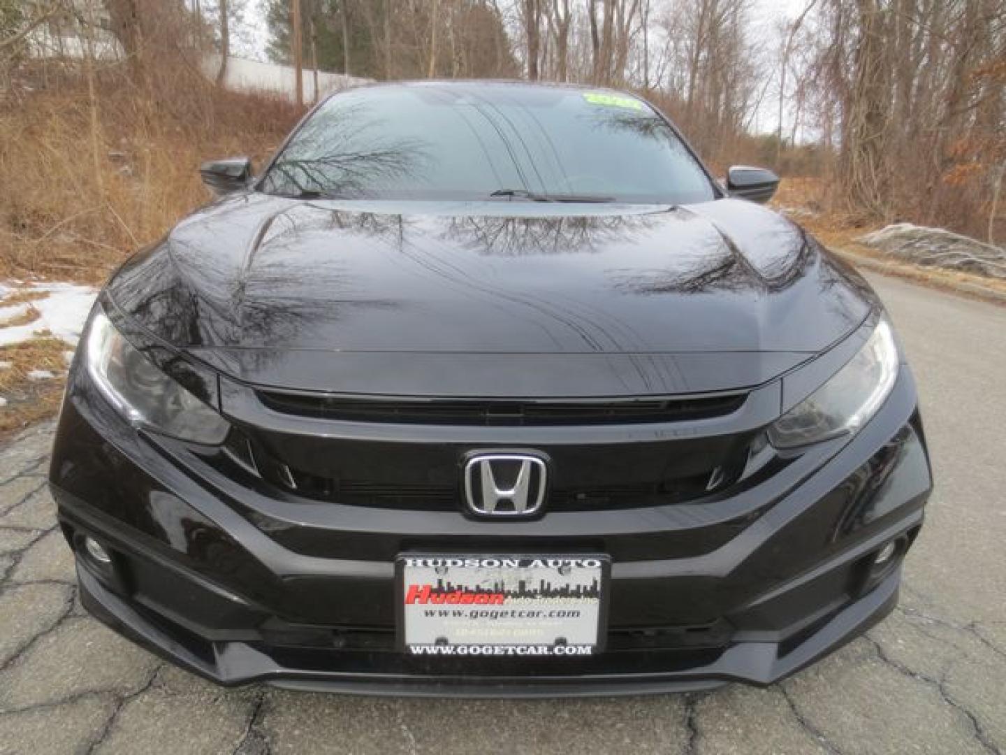 2020 Black /Black Honda Civic EX (2HGFC2F89LH) with an 2.0L L4 DOHC 16V engine, Automatic transmission, located at 270 US Route 6, Mahopac, NY, 10541, (845) 621-0895, 41.349022, -73.755280 - Photo#2
