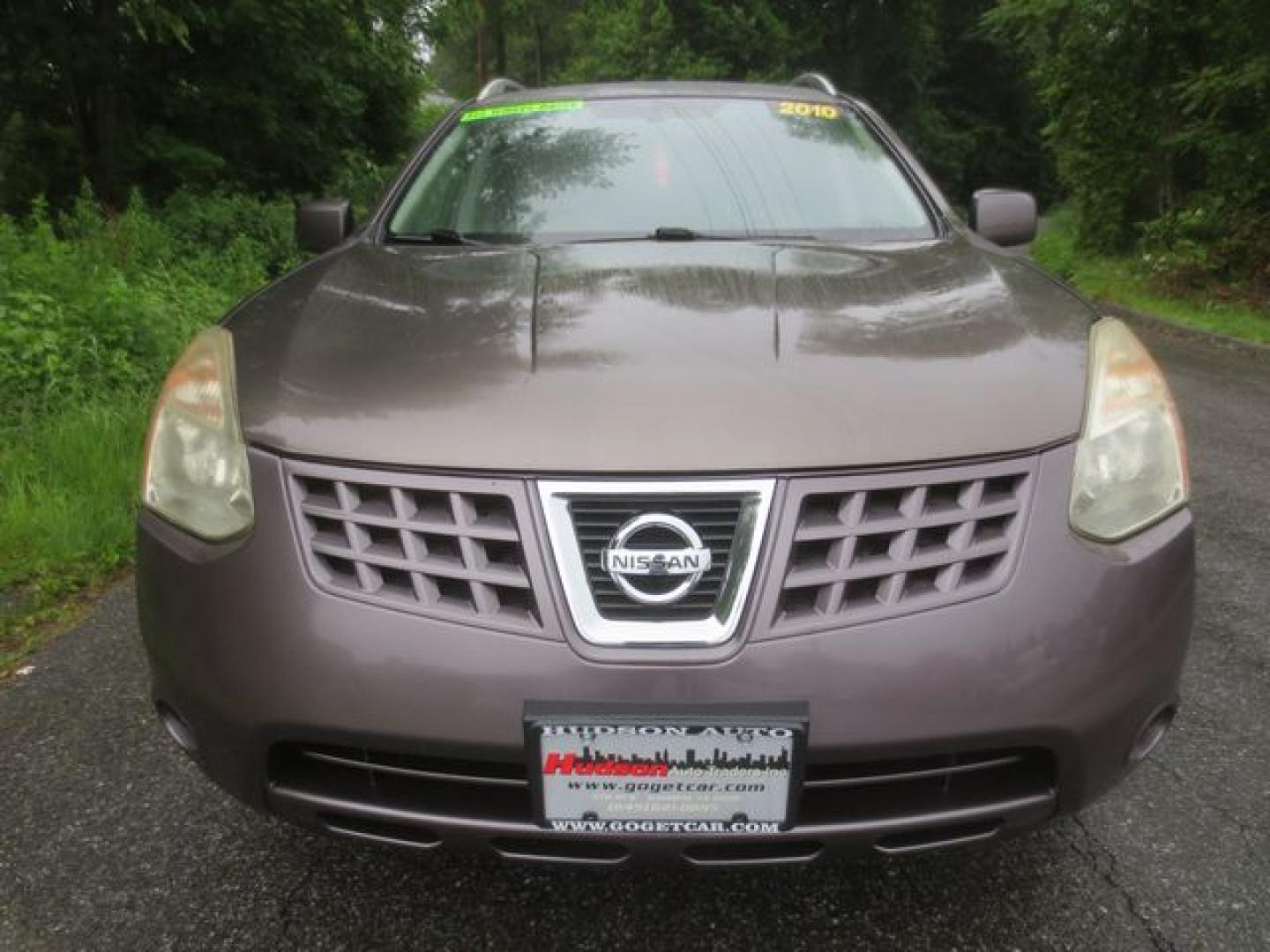 2010 Gray /Gray Nissan Rogue S (JN8AS5MV4AW) with an 2.5L L4 DOHC 16V engine, Automatic transmission, located at 270 US Route 6, Mahopac, NY, 10541, (845) 621-0895, 41.349022, -73.755280 - Photo#2
