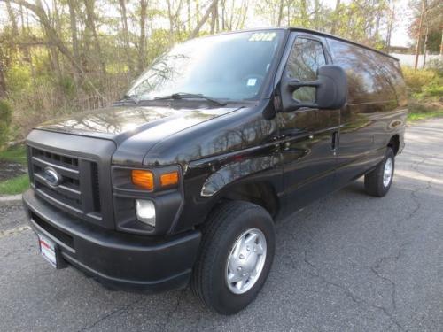 2012 Ford E-Series Van E-350 Super Duty