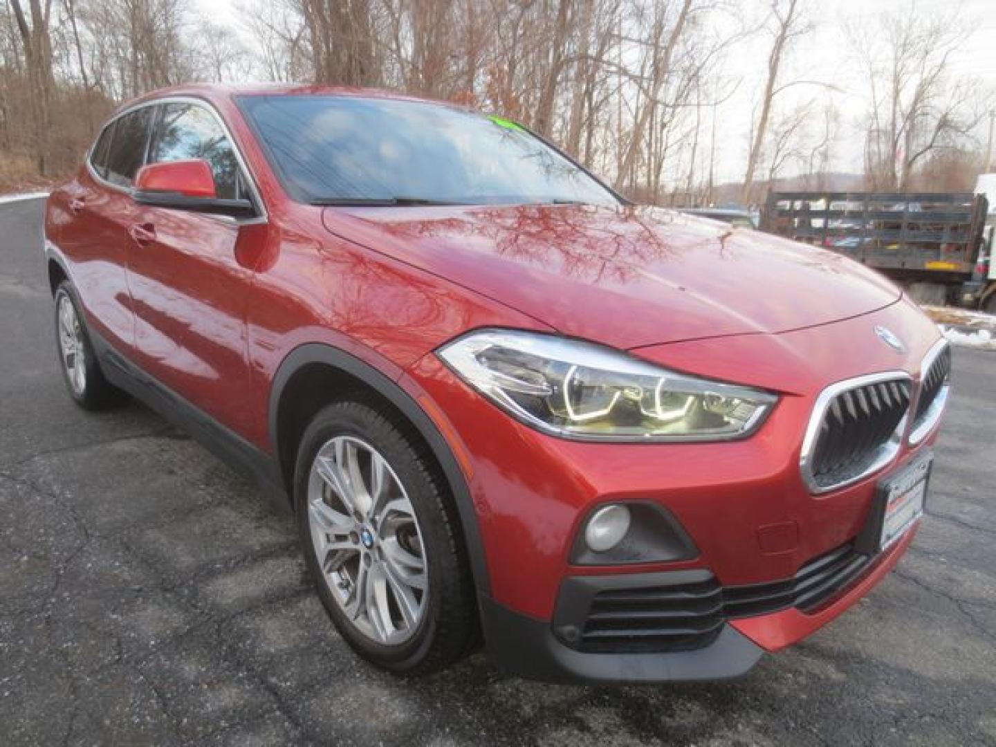 2018 Sunset Orange Metalic /Black BMW X2 xDrive28i (WBXYJ5C34JE) with an 2.0L L4 DOHC 16V engine, Automatic 8 Speed transmission, located at 270 US Route 6, Mahopac, NY, 10541, (845) 621-0895, 41.349022, -73.755280 - Photo#1