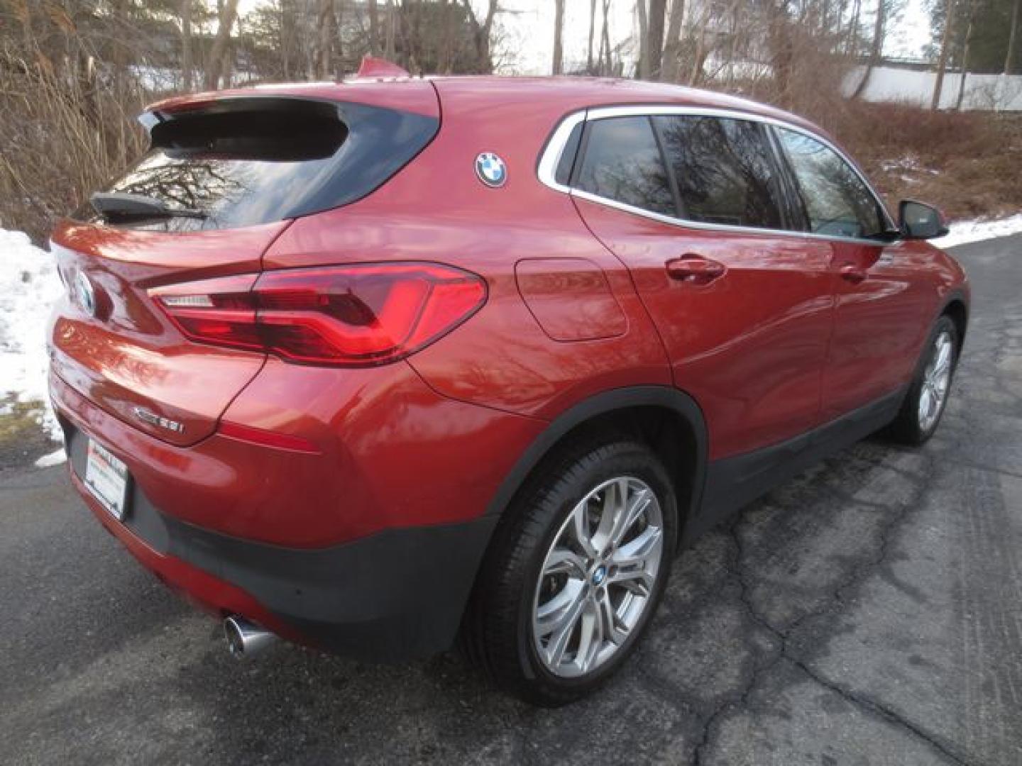 2018 Sunset Orange Metalic /Black BMW X2 xDrive28i (WBXYJ5C34JE) with an 2.0L L4 DOHC 16V engine, Automatic 8 Speed transmission, located at 270 US Route 6, Mahopac, NY, 10541, (845) 621-0895, 41.349022, -73.755280 - Photo#3