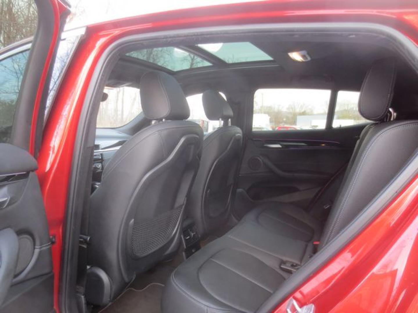 2018 Sunset Orange Metalic /Black BMW X2 xDrive28i (WBXYJ5C34JE) with an 2.0L L4 DOHC 16V engine, Automatic 8 Speed transmission, located at 270 US Route 6, Mahopac, NY, 10541, (845) 621-0895, 41.349022, -73.755280 - Photo#9