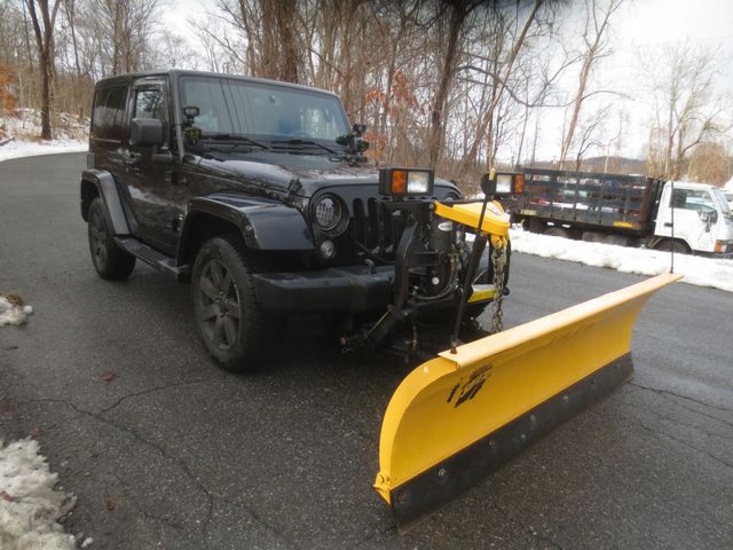 2014 Black /Black Jeep Wrangler Sahara (1C4AJWBG1EL) with an 3.6L V6 DOHC 24V FFV engine, Automatic transmission, located at 270 US Route 6, Mahopac, NY, 10541, (845) 621-0895, 41.349022, -73.755280 - Photo#2