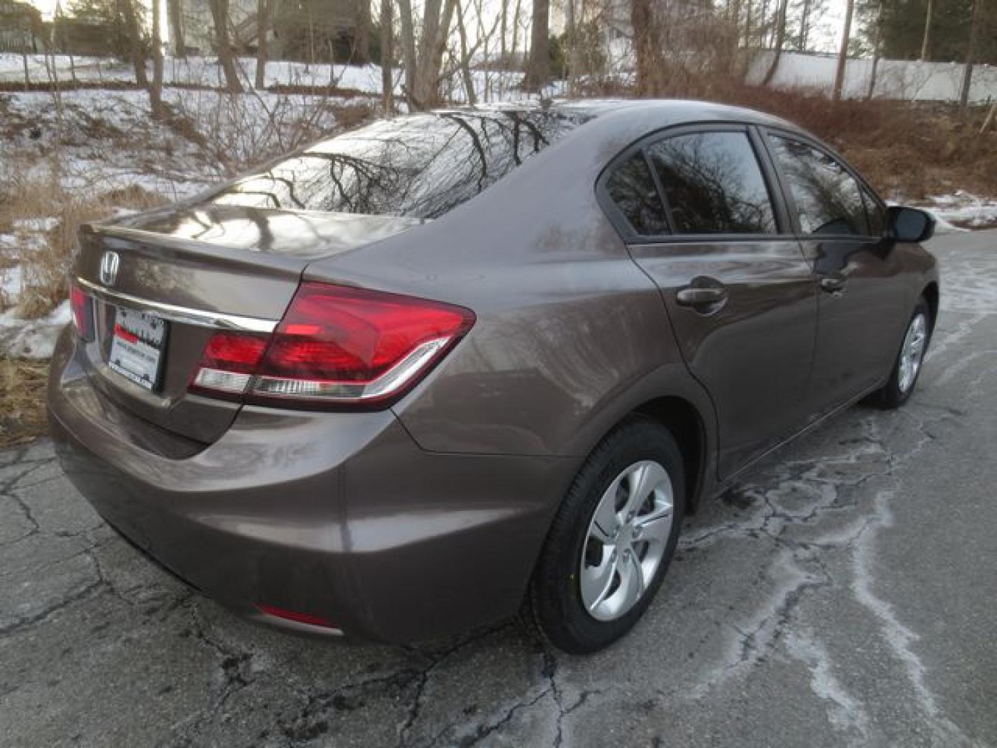 2014 Tan /Beige Honda Civic LX (19XFB2F51EE) with an 1.8L L4 SOHC 16V engine, Automatic transmission, located at 270 US Route 6, Mahopac, NY, 10541, (845) 621-0895, 41.349022, -73.755280 - Photo#3