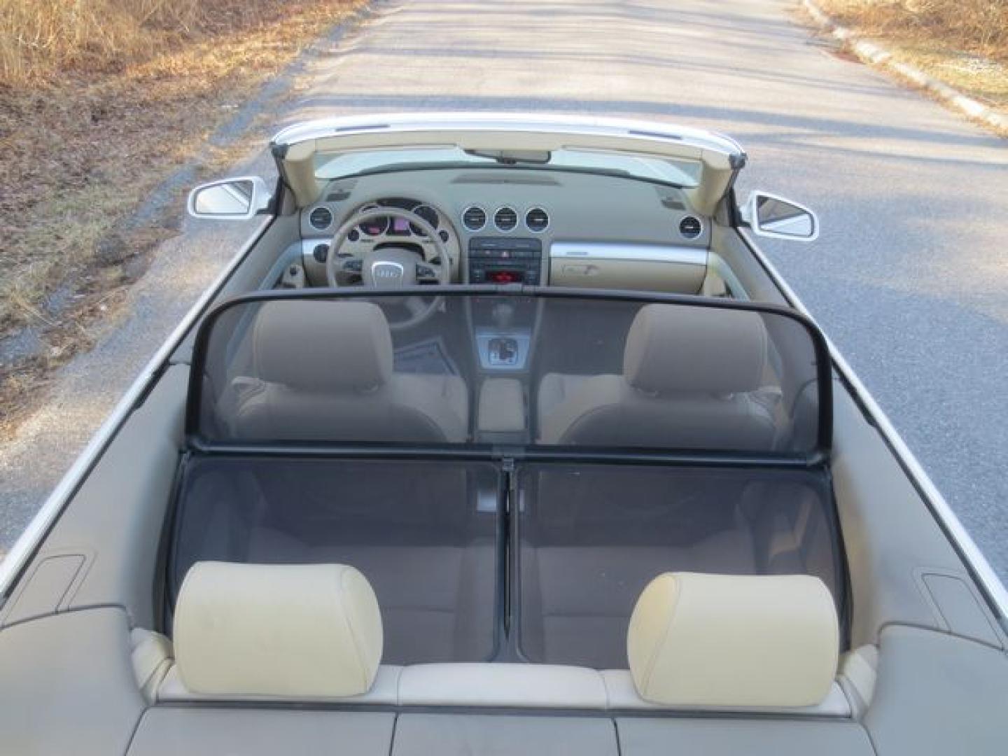 2008 White /Beige Audi A4 2.0T Cabriolet quattro with Tiptronic (WAUDF48H78K) with an 2.0L L4 DOHC 16V TURBO engine, 6-Speed Automatic transmission, located at 270 US Route 6, Mahopac, NY, 10541, (845) 621-0895, 41.349022, -73.755280 - Photo#11