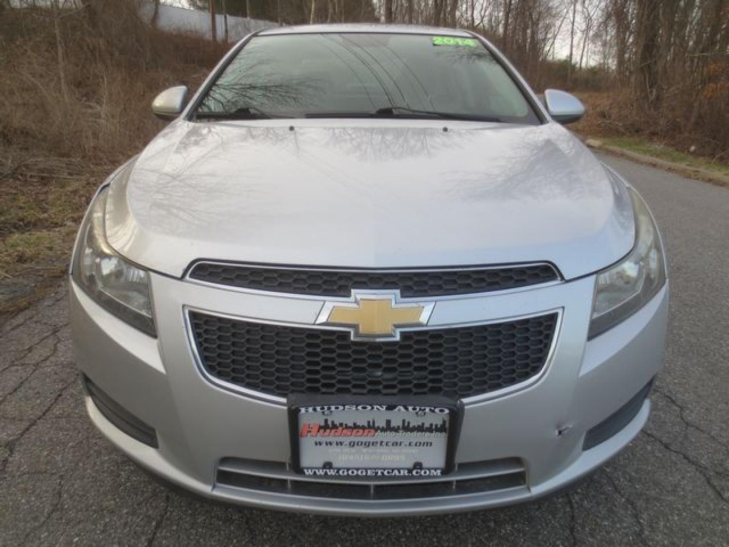 2014 Silver /Black Chevrolet Cruze Diesel (1G1P75SZ4E7) with an 2.0L L4 DOHC 16V DIESEL engine, 6-Speed Automatic transmission, located at 270 US Route 6, Mahopac, NY, 10541, (845) 621-0895, 41.349022, -73.755280 - Photo#2