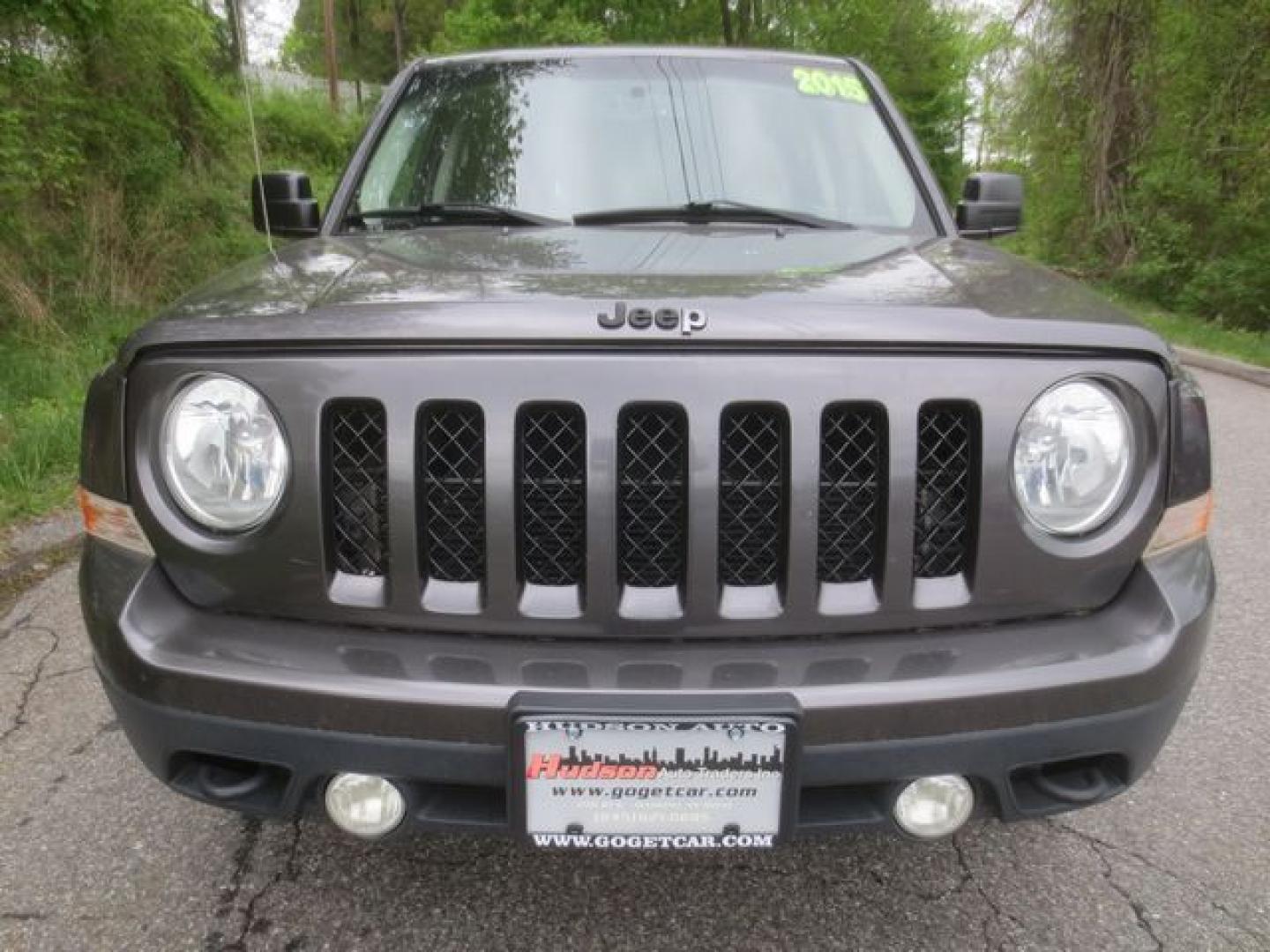 2015 Gray /Gray Jeep Patriot Latitude (1C4NJRFB2FD) with an 2.4L L4 DOHC 16V engine, Automatic transmission, located at 270 US Route 6, Mahopac, NY, 10541, (845) 621-0895, 41.349022, -73.755280 - Photo#2