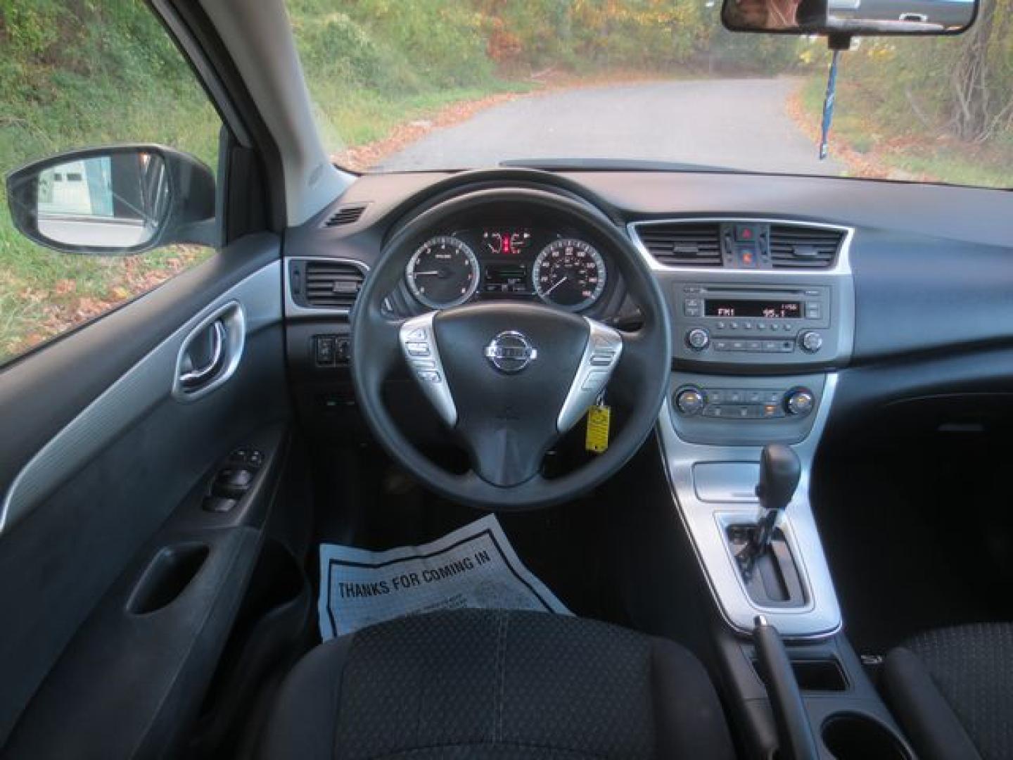 2013 Silver /Gray Nissan Sentra SR (3N1AB7AP9DL) with an 2.0L L4 DOHC 16V engine, Automatic transmission, located at 270 US Route 6, Mahopac, NY, 10541, (845) 621-0895, 41.349022, -73.755280 - Photo#8