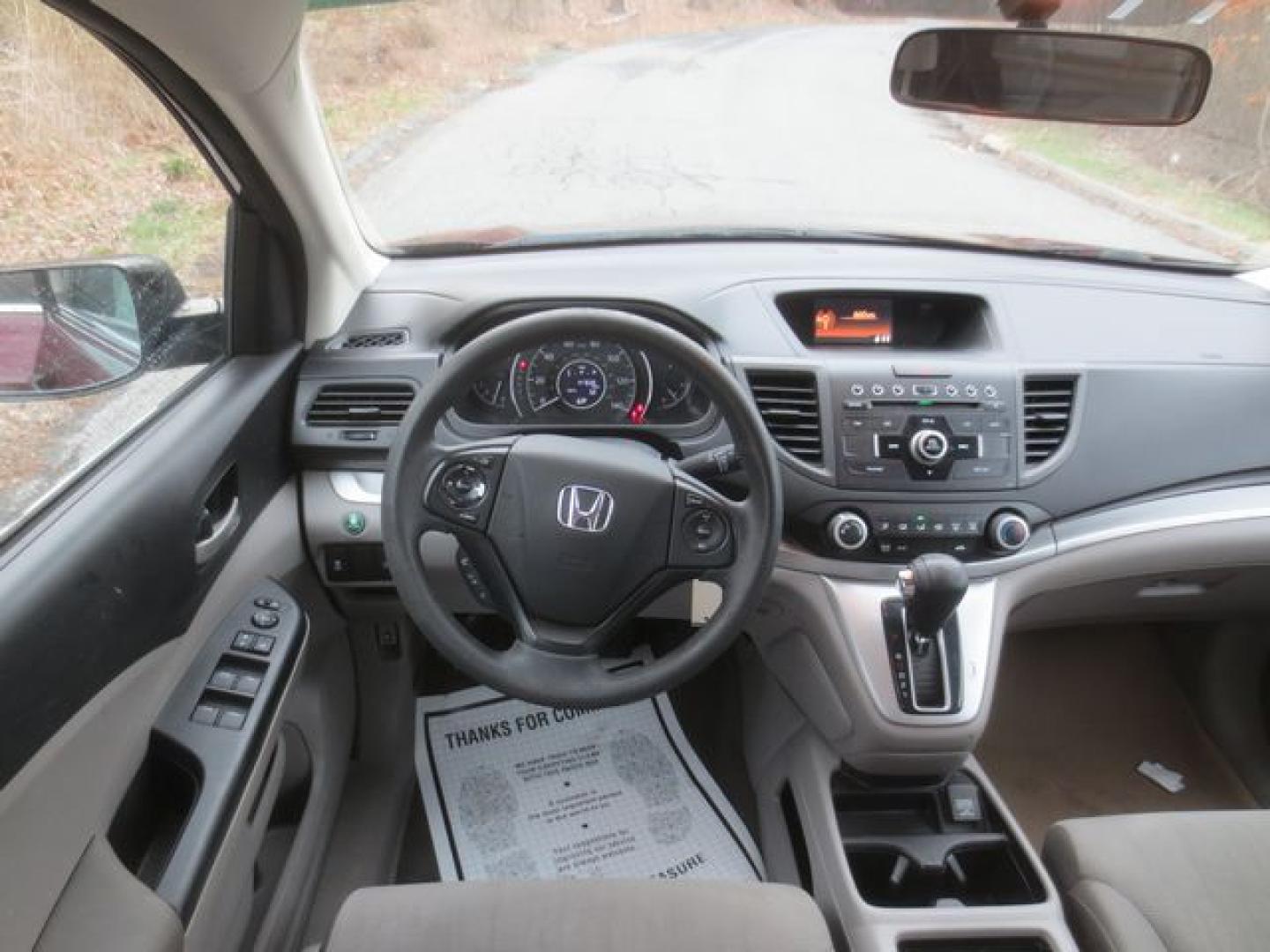2014 Red /Gray Honda CR-V LX (5J6RM4H36EL) with an 2.4L L4 DOHC 16V engine, Automatic transmission, located at 270 US Route 6, Mahopac, NY, 10541, (845) 621-0895, 41.349022, -73.755280 - Photo#8